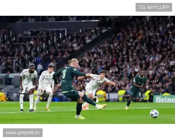 皇马内忧外患:战术僵化与更衣室裂痕动摇豪门根基